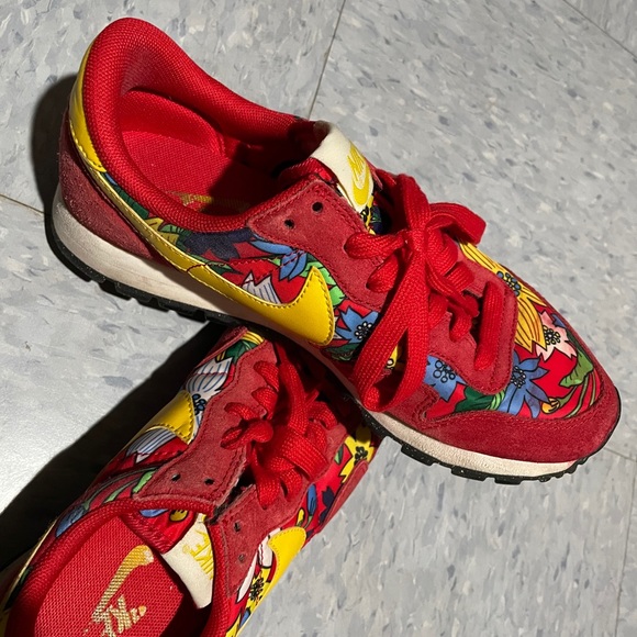 Nike Shoes | Nike Wmns Air Pegasus 83 Print Aloha Pack | Poshmark